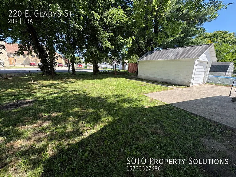 220 E Gladys St — Photo 12