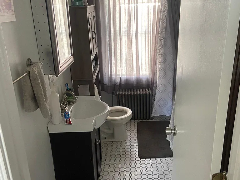 75 Thompson St #1 — Photo 2