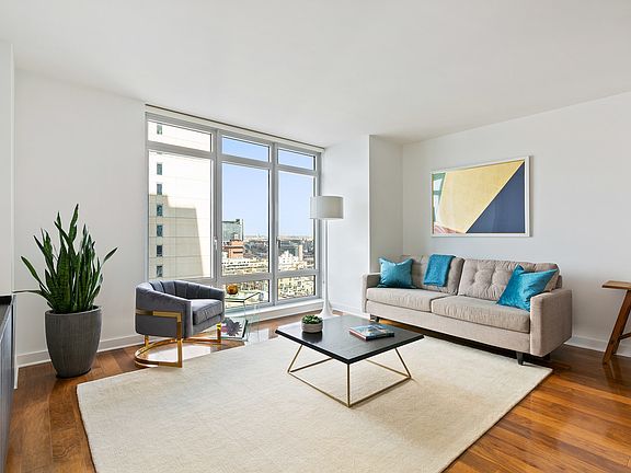 3rd image of 2 Northside Piers APT 19H