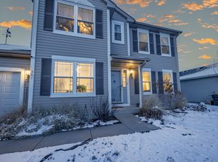 241 W Prairiefield Ave, Cortland, IL 60112