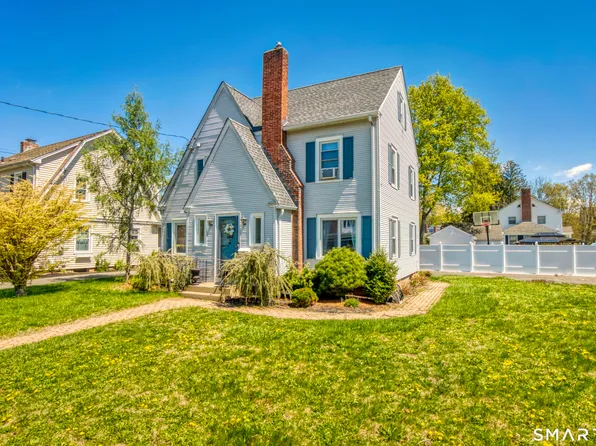 21 Lancaster Road, Manchester, CT 06040