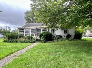 1935 W 19th St, Lorain, OH 44052