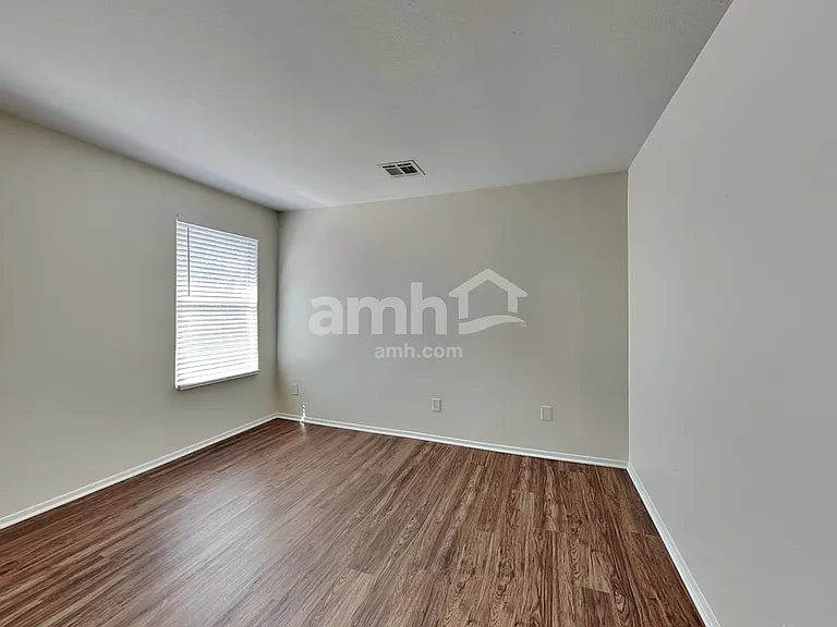 17182 N 184th Dr — Photo 20