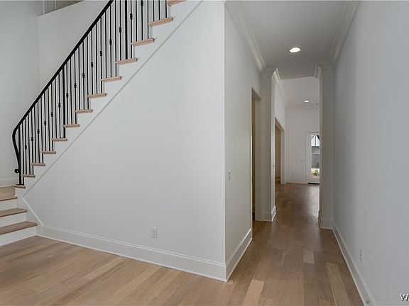 5th image of 6271 Rosemeade St