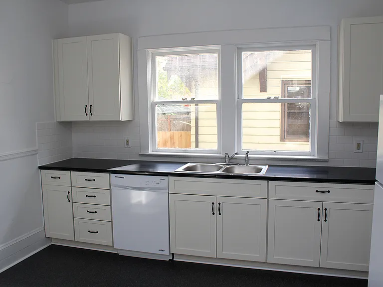 4522 NE 17th Ave — Photo 11