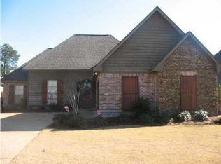 210 Amethyst Ln, Brandon, MS