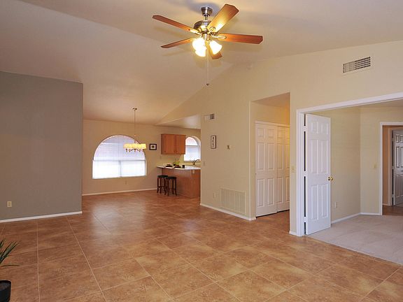 4th image of 18855 N 75th Dr