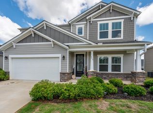 226 Delbourne Ln, Greer, SC 29651