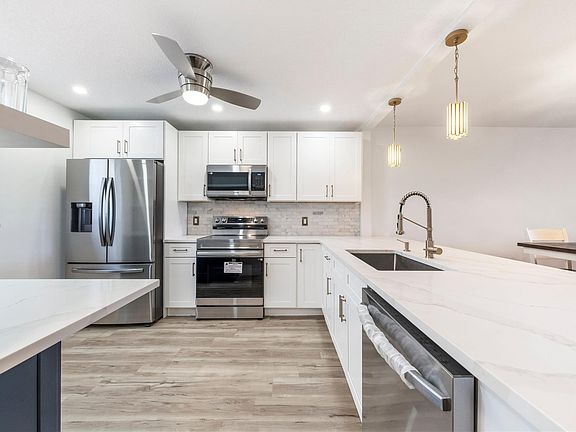 4th image of 250 John F Kennedy Drive #104