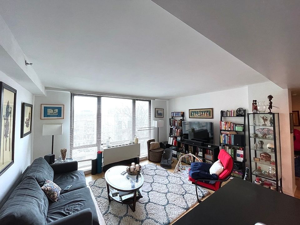 1st image of 1595 Lexington Ave APT 5H