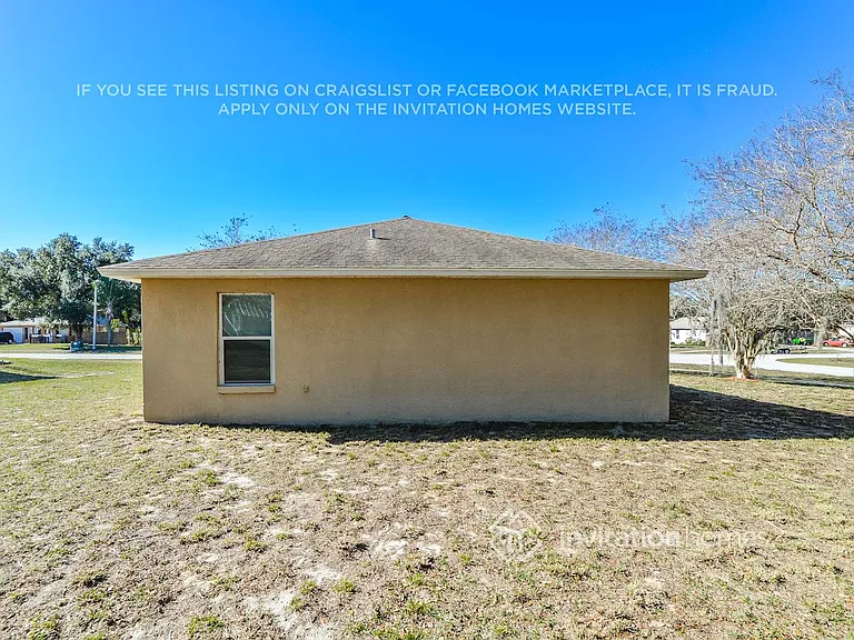 323 Boca Ciega Rd — Photo 16