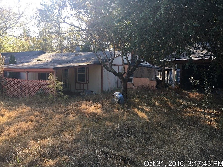 2nd image of 1937 Hollingsworth Rd