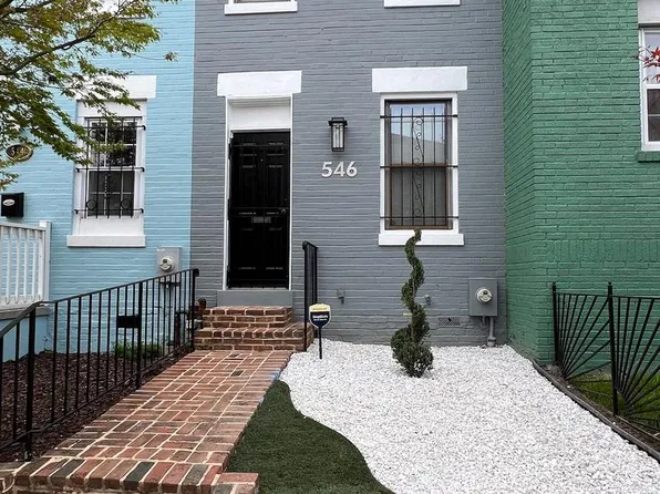 546 Hobart Pl NW, Washington, DC 20001