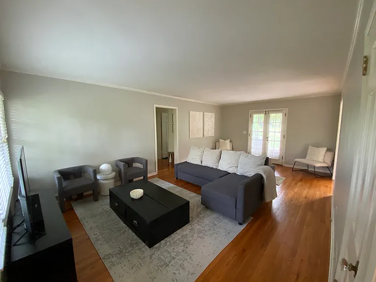 5801 Goodman St — Photo 7