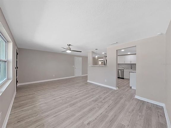 5th image of 1622 S Highland Ave