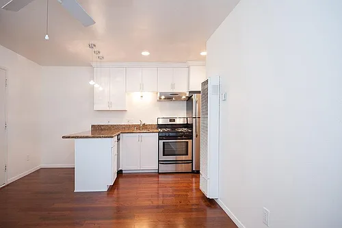 1066 Turquoise St Photo 1