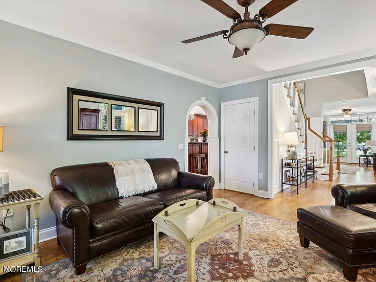 317 Worthington Ave — Photo 7