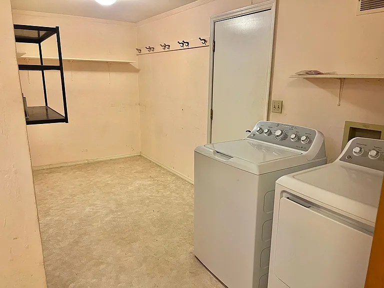 3132 Park Hampton Ct — Photo 12