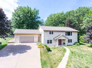 N7083 Moonlight Ave, Holmen, WI 54636