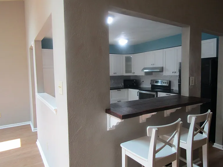 1884 Eunice Ct — Photo 12