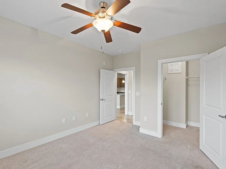 Gateway Apartments — Photo 18