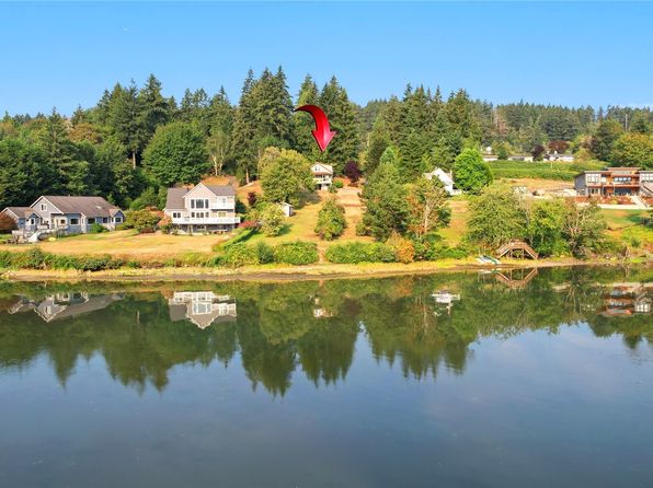 17198 Viking Way NW, Poulsbo, WA 98370