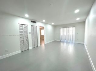 1035 W 77th St APT 302, Hialeah, FL 33014