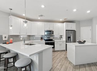 2511 W Queen Creek Rd UNIT 205, Chandler, AZ 85248