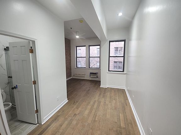 4th image of 341 W 71st St APT 3