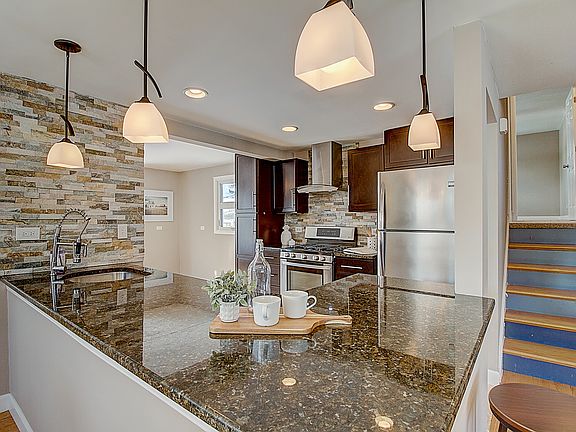 5th image of 18125 W Twin Lakes Blvd