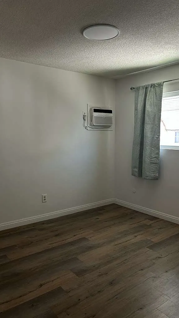 5809 1/2 Encinita Ave — Photo 2