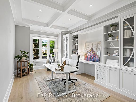 5th image of 74 Bedford Park Ave