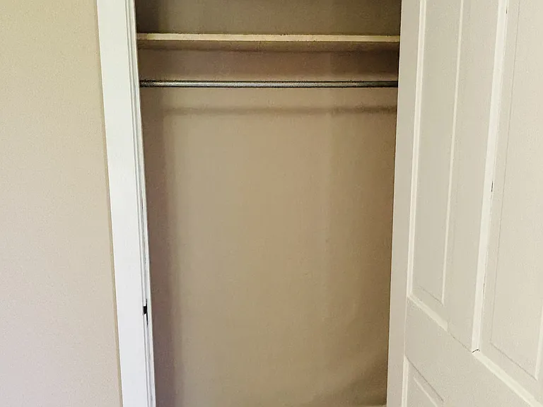 308 S Rogers St — Photo 13