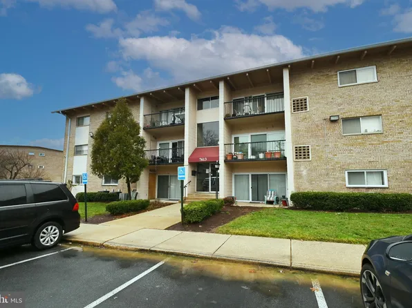 7613 Fontainebleau Dr APT 2103, Hyattsville, MD 20784