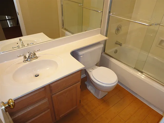 1704 S 39th St #43 — Photo 13