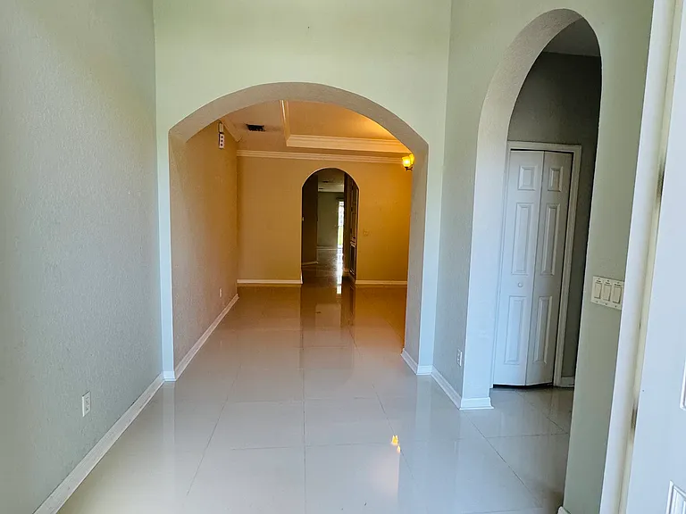3810 Calliope Ave — Photo 2