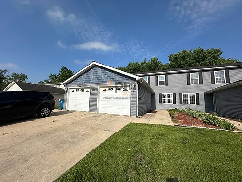 678 Dearborn Rd #B Photo 1