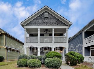 1305 Sweetbriar Cir, Atlanta, GA 30311