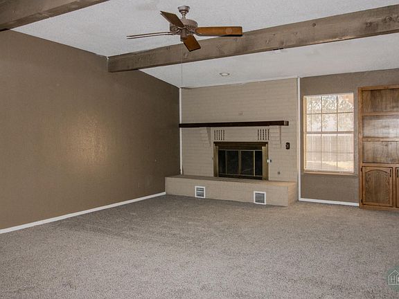 5th image of 2902 Wood St