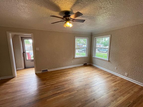 3rd image of 507 21st Ave