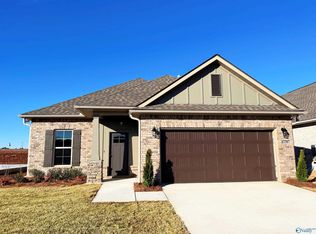 17707 Cabernet St, Athens, AL 35613