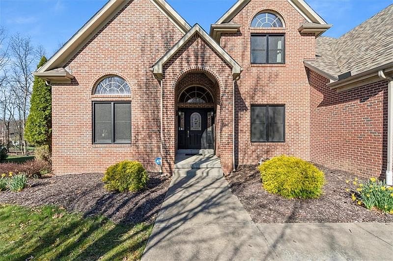 121 Oakview Dr, Cranberry Township, PA 16066 Zillow