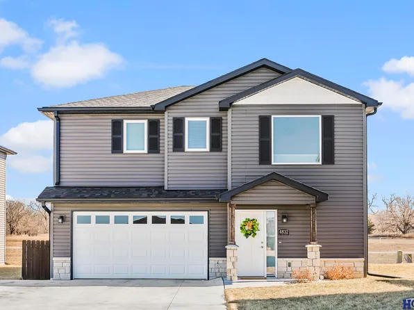 4832 N 36th St, Lincoln, NE 68504