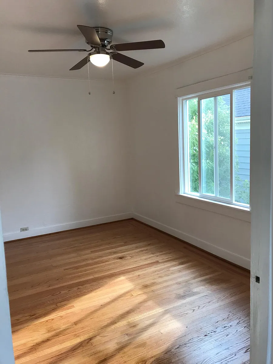 Building Photo - 236 Carolina St #3