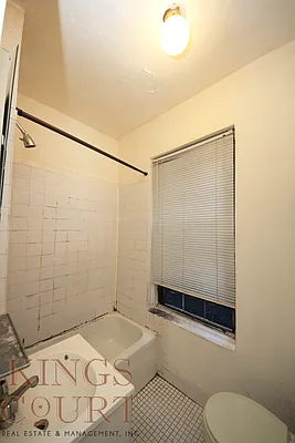 Rented by Kings Court Real Estate | media 8