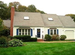 11 Kalmia Way, Centerville, MA 02632