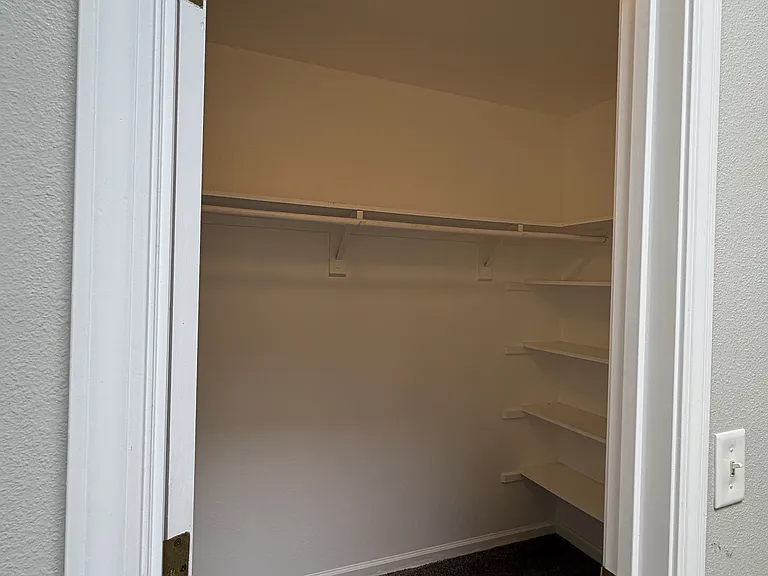 9882 N Price Ave — Photo 16