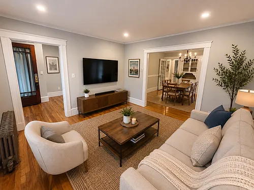 18 Edenfield Ave #2 Photo 1