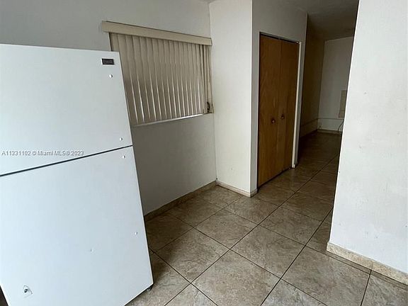 5th image of 1824 N 22nd Ave #2