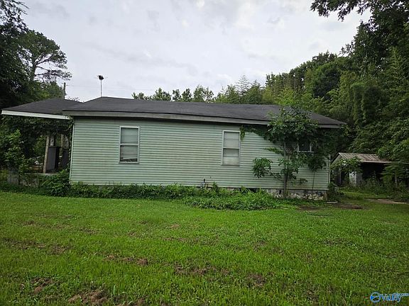 2nd image of 7792 Sharon Blvd